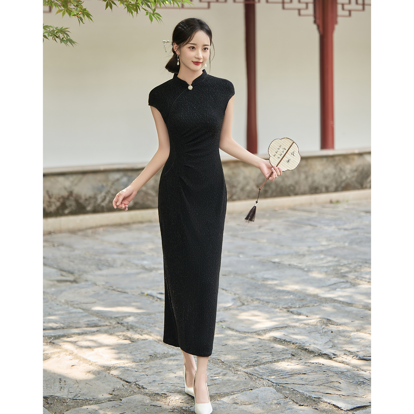 黑色新中式秋冬可以上班穿的旗袍