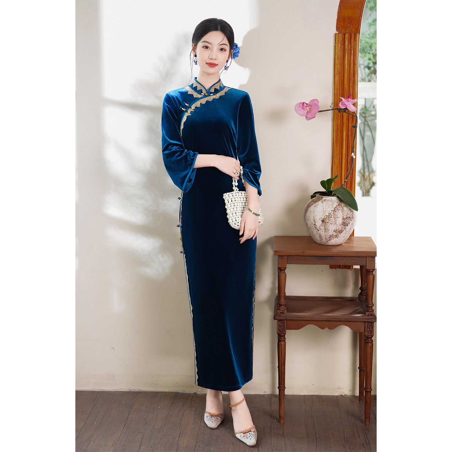 高端丝绒旗袍2025新款秋冬季长袖新中式改良版民国风连衣裙女显瘦