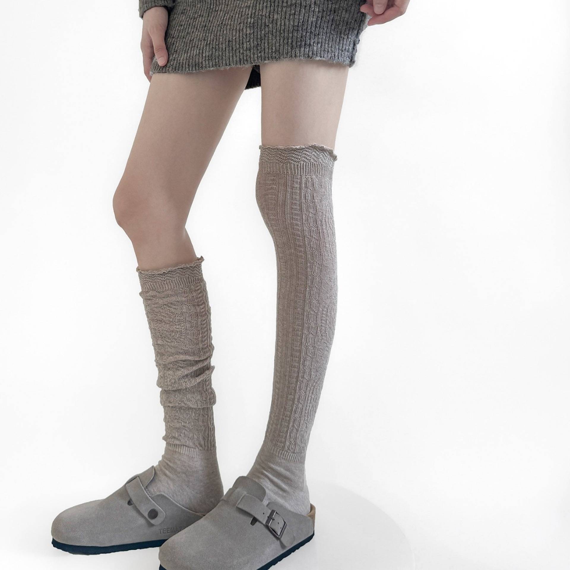 燕麦色过膝长筒袜女秋冬日系慵懒