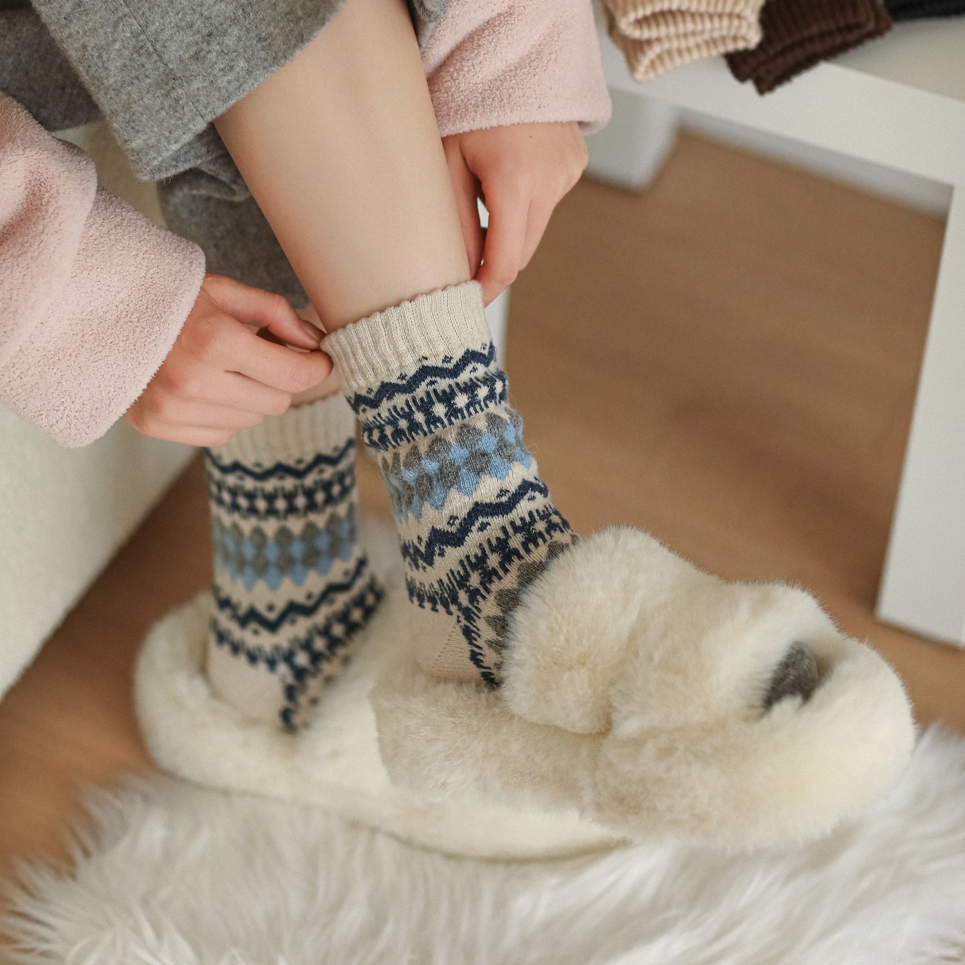 费尔岛羊毛袜子女秋冬加厚保暖