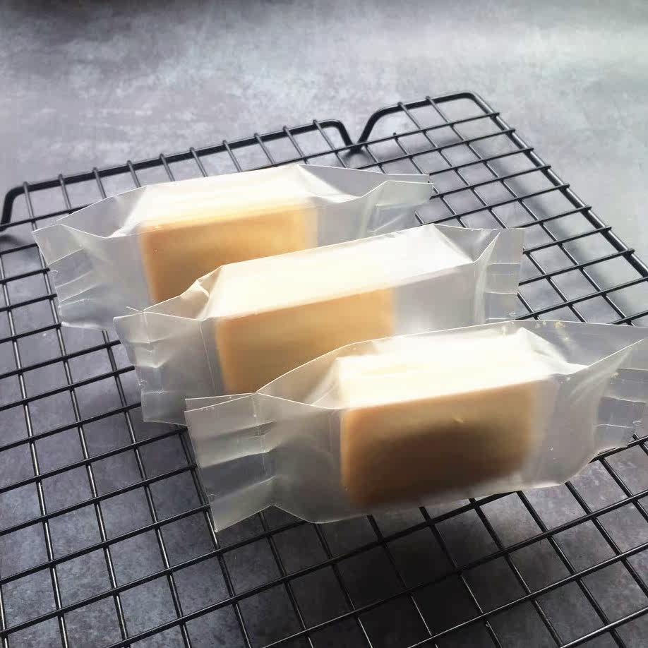 凤梨酥包装袋塑料袋饼干袋曲奇糕点热封烘焙包装PP磨砂袋100只装在类目 厨房/烹饪用具, 烧烤/烘焙用具, 烘培DIY器具, 点心包装盒/包装袋中 - 来自Buy2taobao.com提供专业的淘宝代购服务