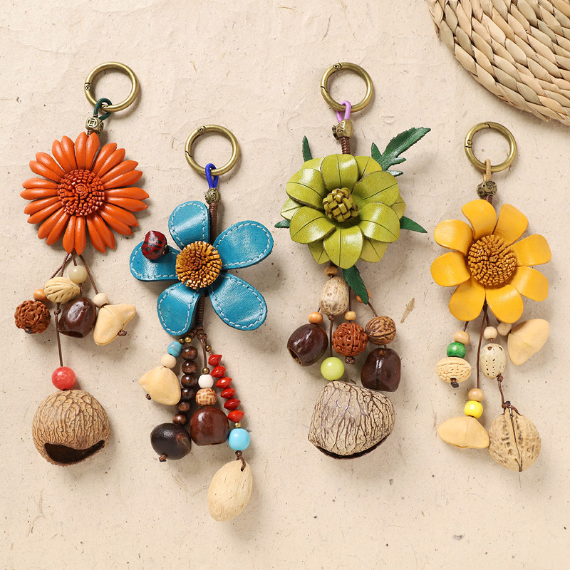 原创手工牛皮花朵果壳包挂森系复古摇铃音疗挂铃植物果实背包挂件,服饰配件/皮带/帽子/围巾,包挂件,淘宝优惠券,粉丝福利购,淘宝优惠卷