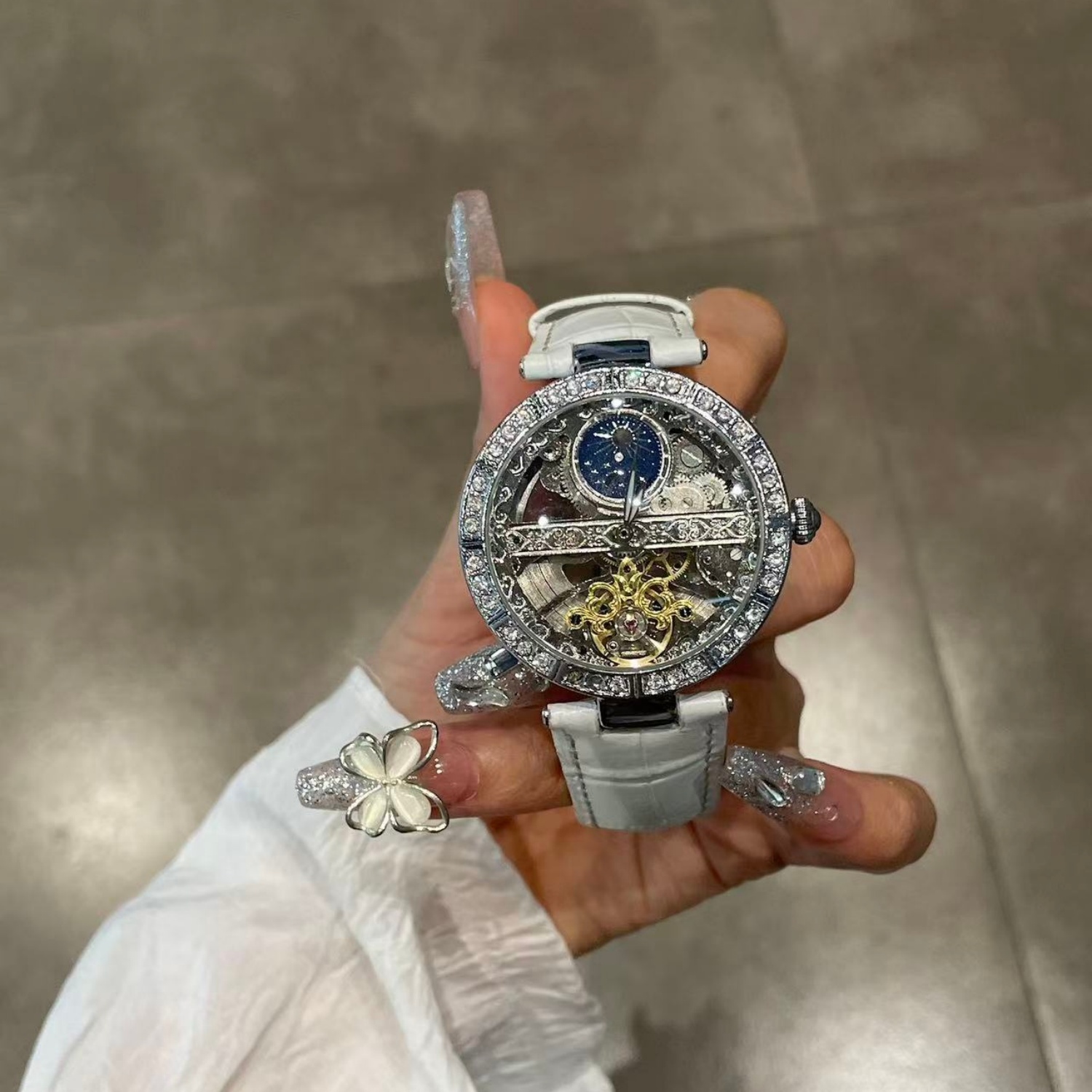 机械高颜值手表女日月星辰女生女表职场高级感气质腕表品牌正品表