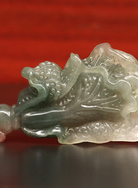 白菜手把件百财把玩件桂林鸡血玉石贵妃料冰绿款63*39*27mm 40g