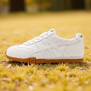 回力小白鞋秋季新款低帮潮女鞋软底防滑皮面平底百搭休闲板鞋女鞋