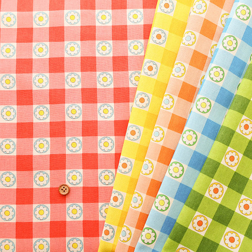 50cm日本进口纯棉70's Design　Fiower Days格子鸡蛋花连衣裙面料