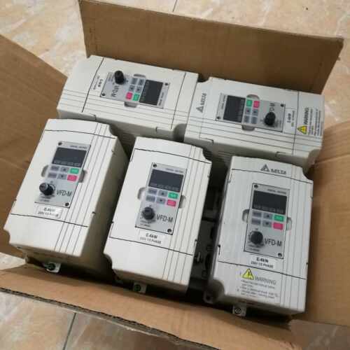 台达原装变频器 VFD004M23A 非国产 VFD004M21A 400W VFD-M 拆机
