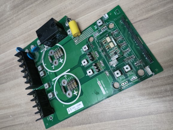 森岛变频器驱动板 SD0418-01-01 实物 SD600 SD680 18.5KW 4T0185