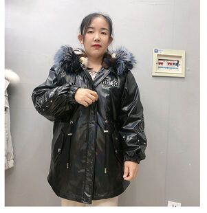 女款甜美韩版水洗皮炫彩皮重工外壳水貂毛派克服连帽短款