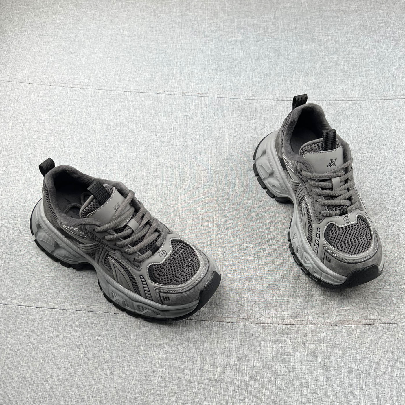 真皮加绒厚底增高老爹鞋女