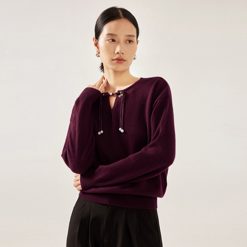 洛薇雅圆领长袖套头针织衫