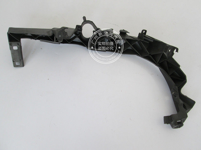 适用于宝马3系e90 318i 320i 325i 330i大灯支架 前车头灯固定架