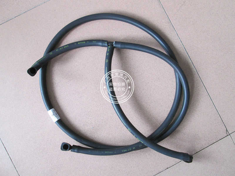 适用宝马E66大灯喷水管E65 730 735 740 745 750 760前杠清洗管