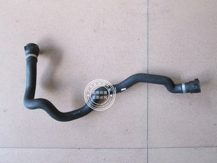 适用于宝马 E39 520I 523I 525I 528I 530I 暖风水管 冷却水管