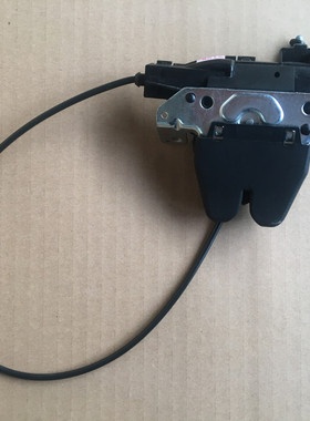 适用奔驰W204W212尾盖锁W213W205后盖锁块W207W218后备箱C180