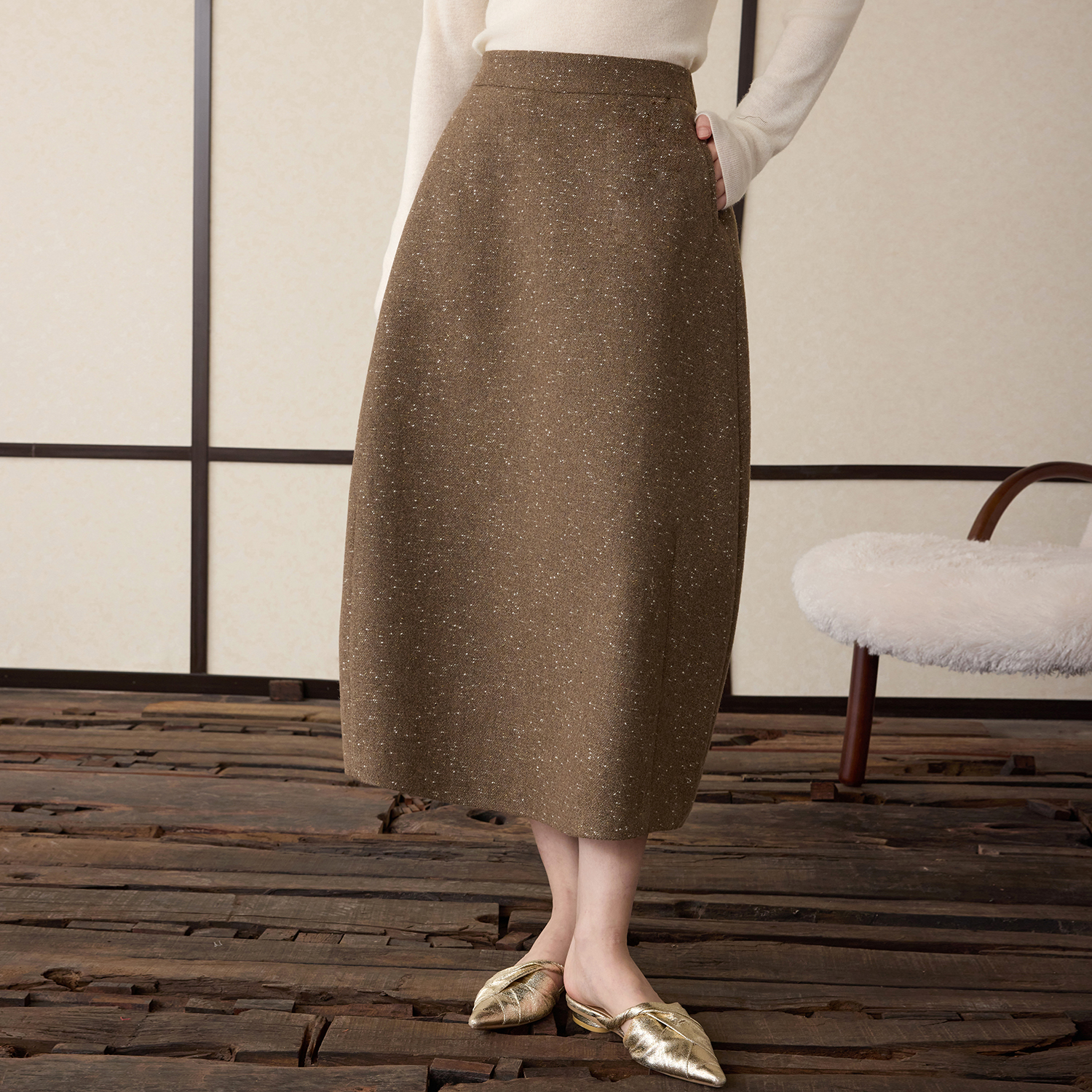 新中式松紧腰开叉毛呢花苞裙