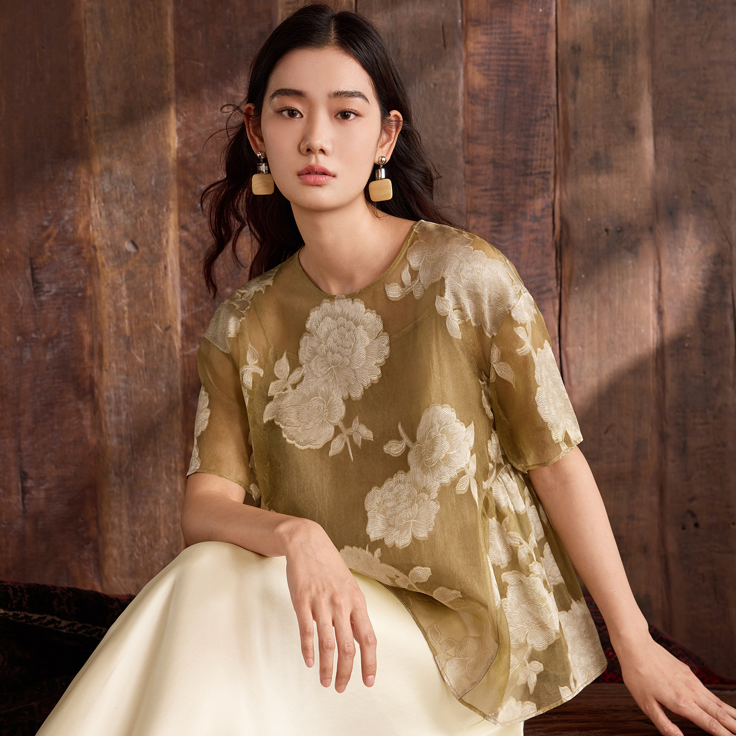 如意连云【棠绒】夏新款真丝欧根纱上衣女新中式国风提花剪花衬衫