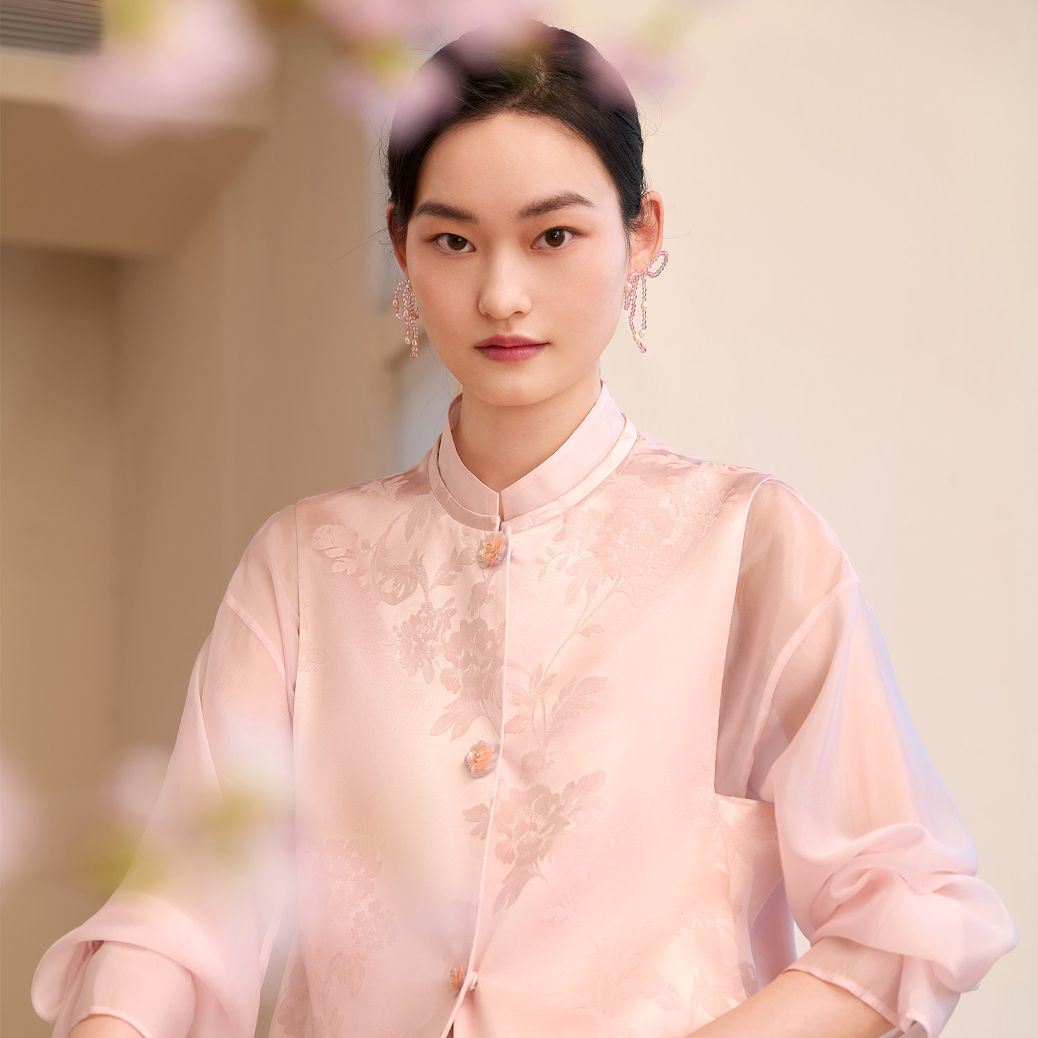 如意连云【以瑾】春款对襟缎面提花马甲背心女新中式国风坎肩上衣
