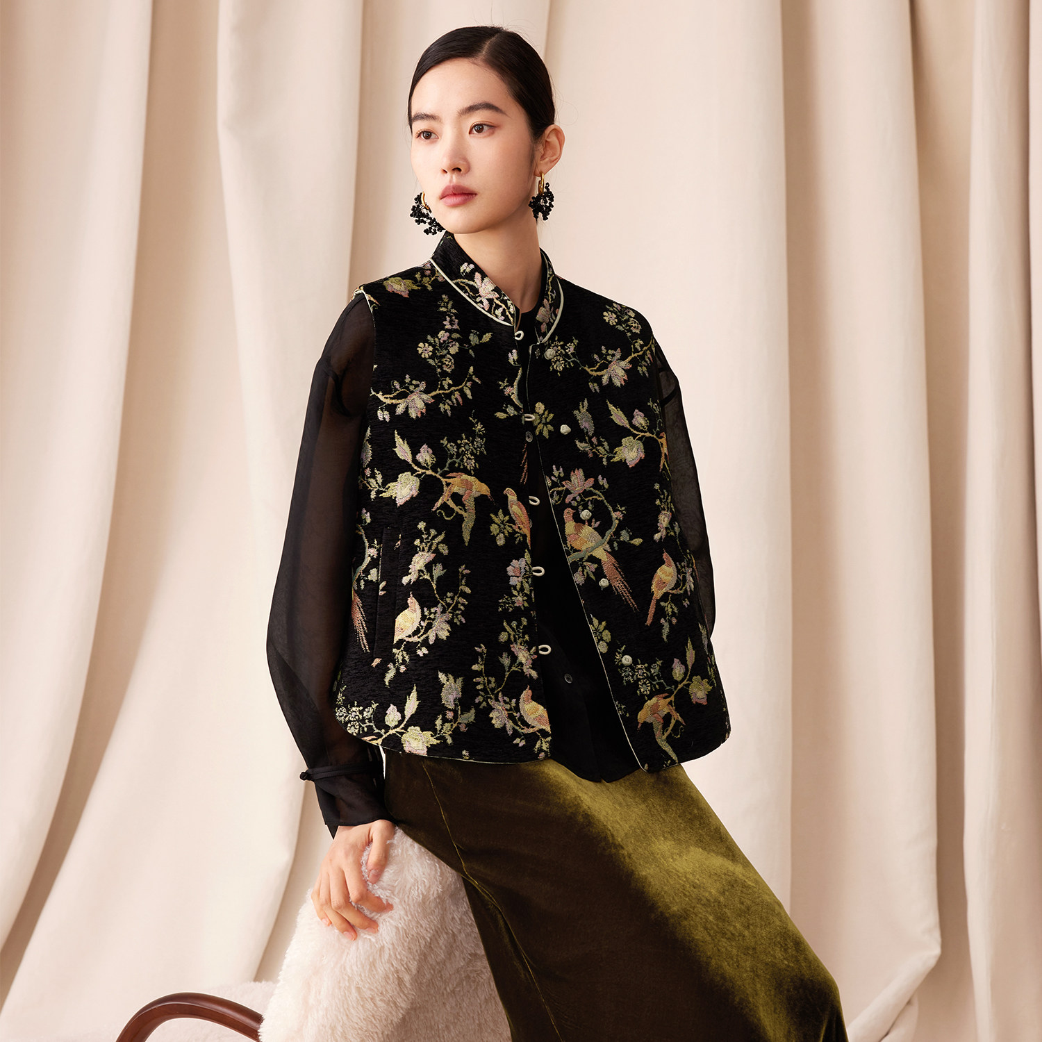 如意连云【炙茹】新年雪尼尔织金提花马甲女新中式双面穿国风坎肩