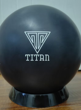 BEL保龄球用品 Pyramid品牌定制款飞碟保龄球  TITAN 11磅