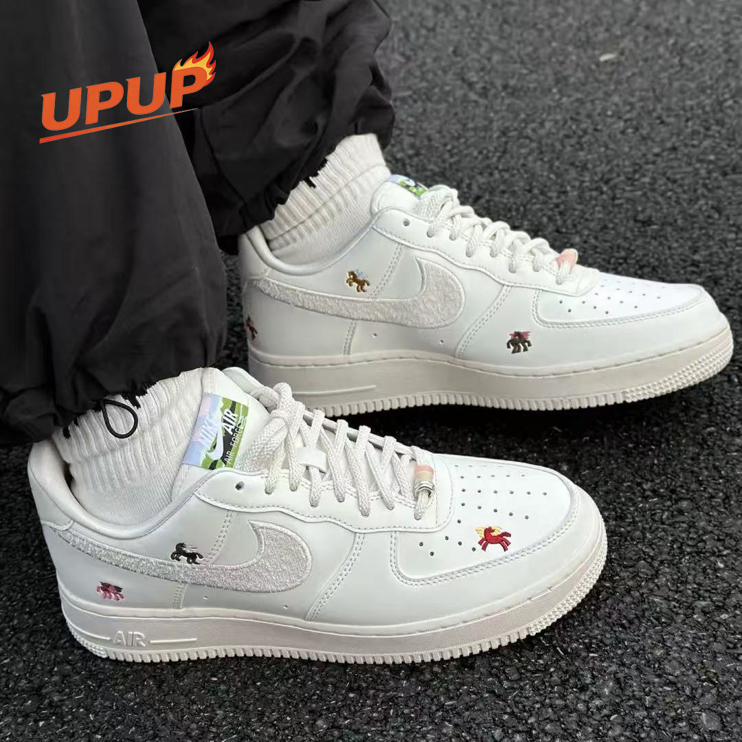 Nike耐克空军一号AF1马年限定白粉经典休闲板鞋男女子IQ1119-011,运动鞋new,板鞋,淘宝优惠券,粉丝福利购,淘宝优惠卷