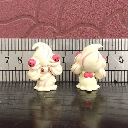 宝可梦公仔宠物小精灵