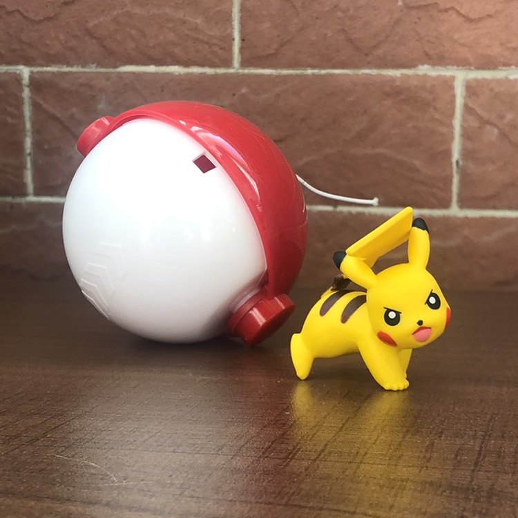 神奇宝贝精灵口袋怪物可爱皮卡丘小公仔可捕捉精灵球玩具