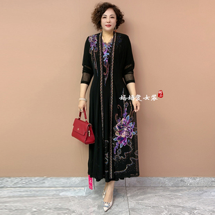 春夏新款薄款南韩丝中年妈妈刺绣花大码长款防晒外披风衣洋气外套