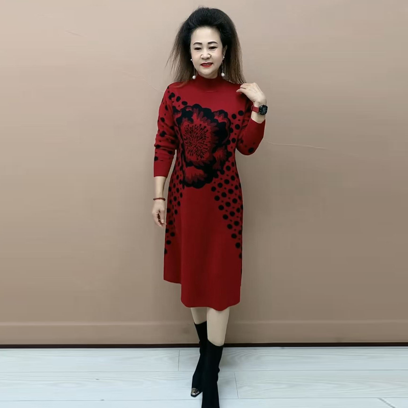 宽松妈妈秋冬长袖针织连衣裙中年洋气打底毛衣中老年冬装长款裙子