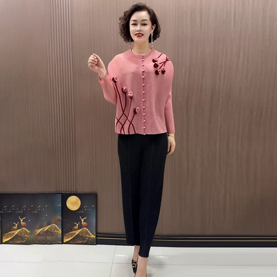 气质时尚花朵宽松褶皱开衫外套女