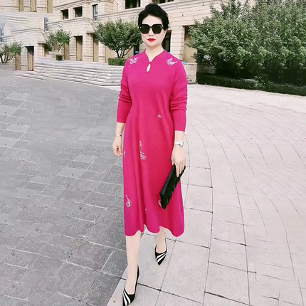 中年女士复古旗袍领针织连衣裙秋冬妈妈中长款宽松显瘦中式毛衣裙