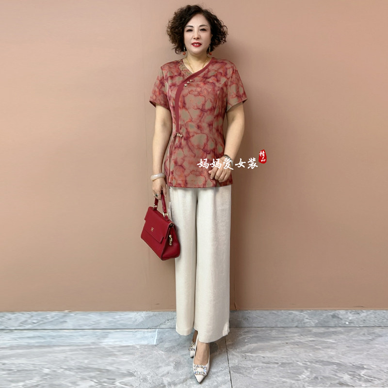 中年妈妈夏装V领真丝新中式旗袍式小衫女50岁60短袖T恤洋气两件套