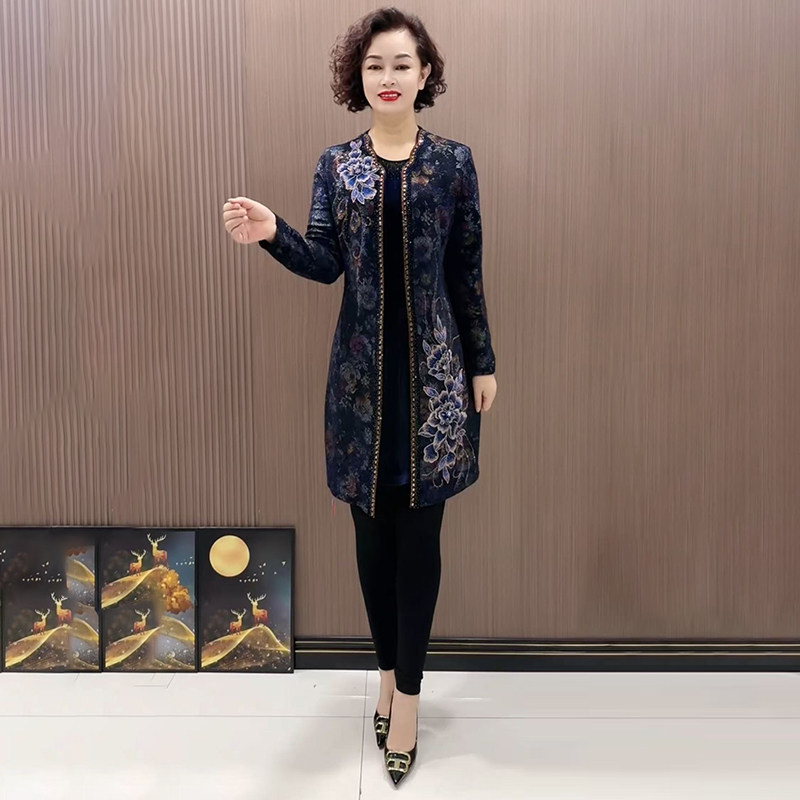 中老年大码妈妈装中长款风衣外套2025春季新款洋气时尚上衣两件套,女装/女士精品,风衣,淘宝优惠券,粉丝福利购,淘宝优惠卷