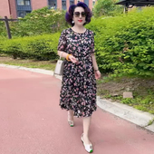新款 气质妈妈时尚 碎花遮肚宽松大码 2025夏季 减龄连衣裙中长款 裙子