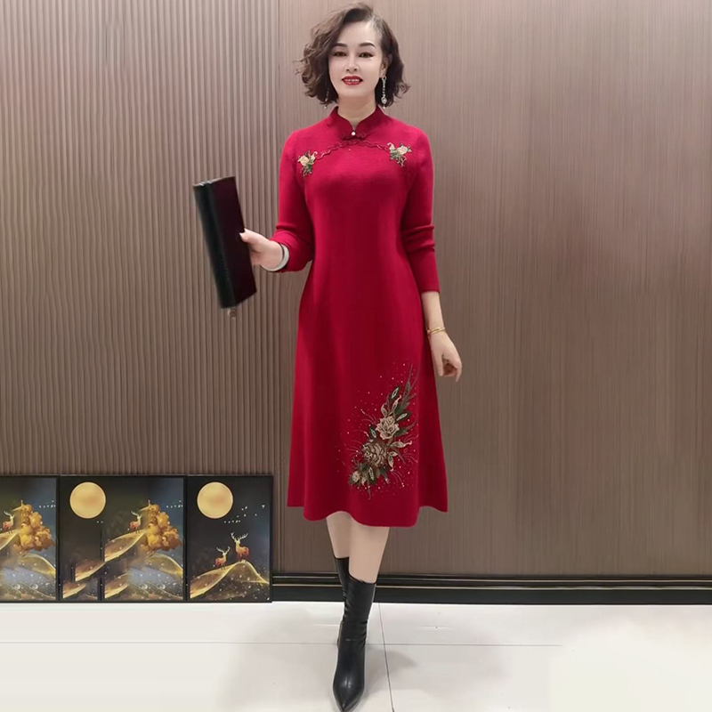 喜婆婆改良刺绣旗袍裙针织羊毛裙