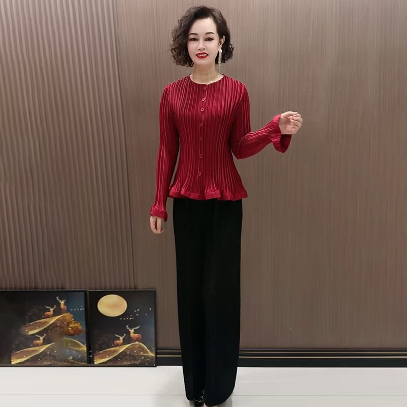2026高级感褶皱春秋长袖衬衫洋气修身短款上衣百搭法式圆领开衫女