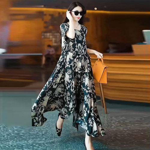 真丝大码连衣裙碎花减龄时尚裙子