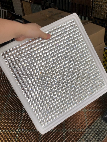 Стеклянная мозаика на стену, зеркальный эффект