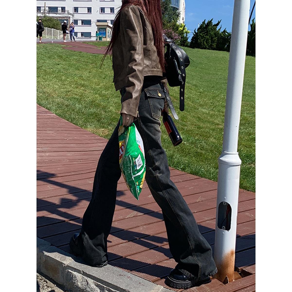 牛仔裤女春秋季小个子低腰高街美式辣妹水洗黑色复古马蹄微喇叭裤图片