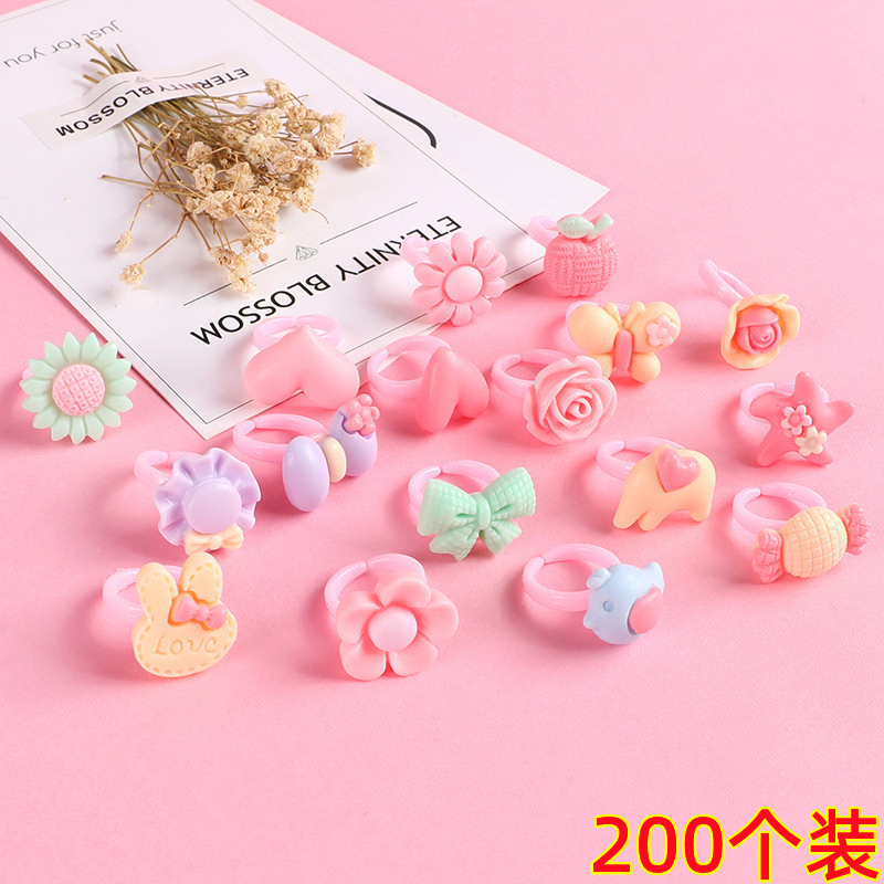 other儿童节卡通幼儿园学生