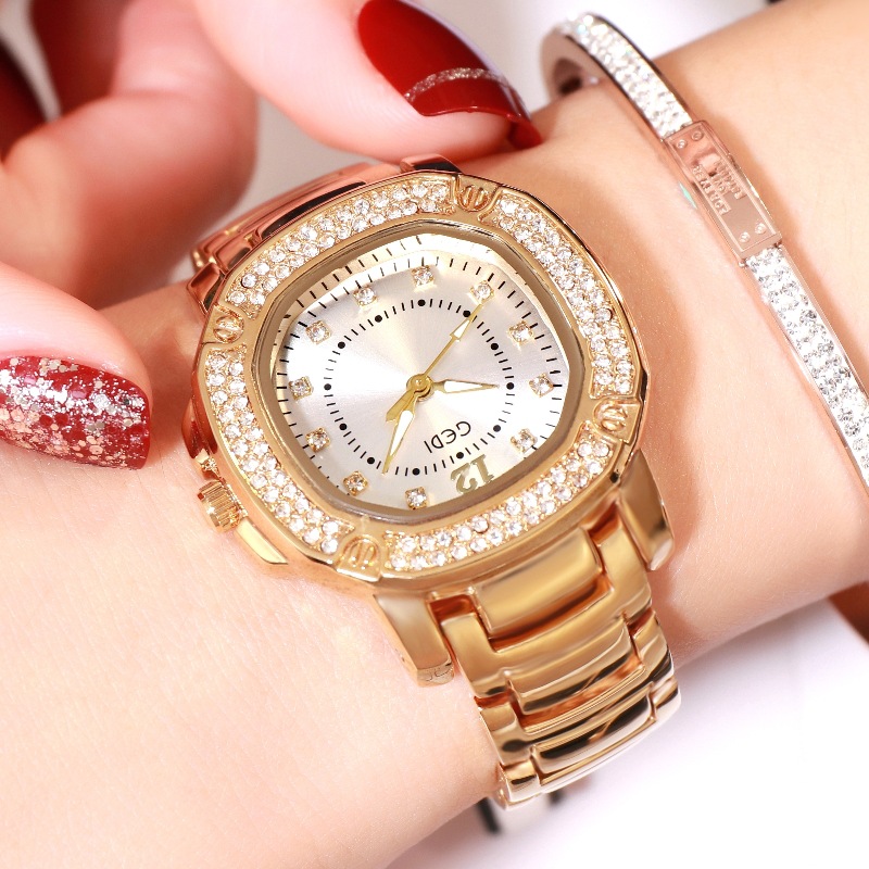 歌迪轻奢满天星方形合金手表小众高级感女表钢带潮流女士手表
