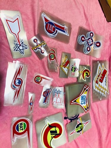 迪迦奥特曼胜利队guts贴纸怪兽