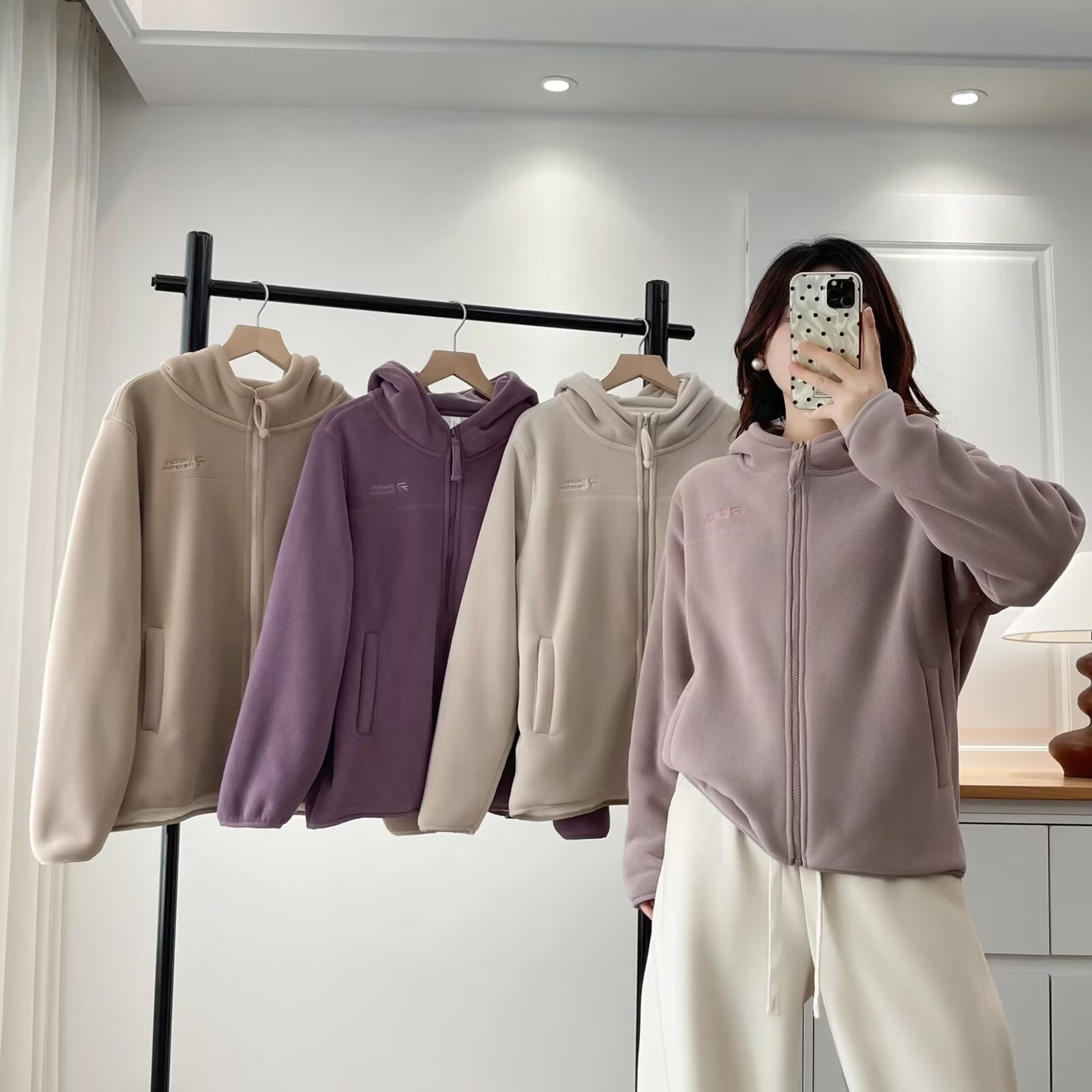 保暖舒适百搭加绒加厚连帽外套