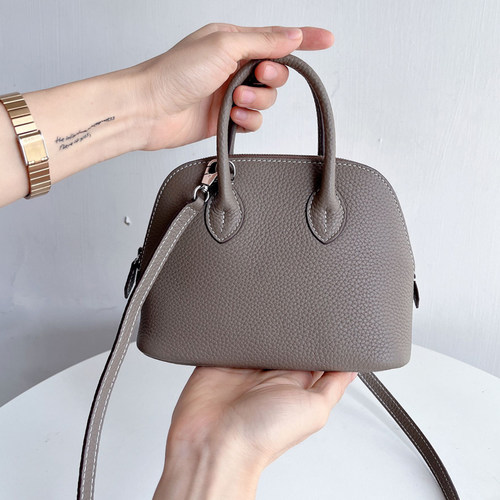 可爱真皮迷你保龄球贝壳包