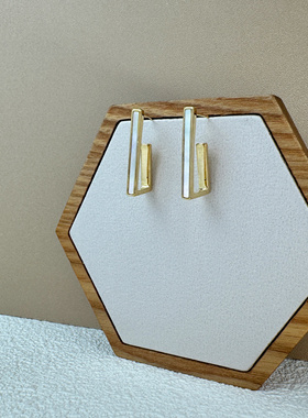 【古熙西 外饰】韩原单 潮牌L型设计感贝壳镶嵌耳环 时髦质感耳钉