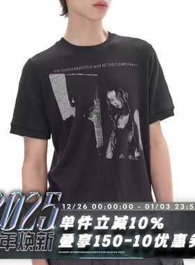 POH BASS TEE 天丝混纺 螺纹袖摆 轻摇滚印花 四弦坑条 短袖T恤