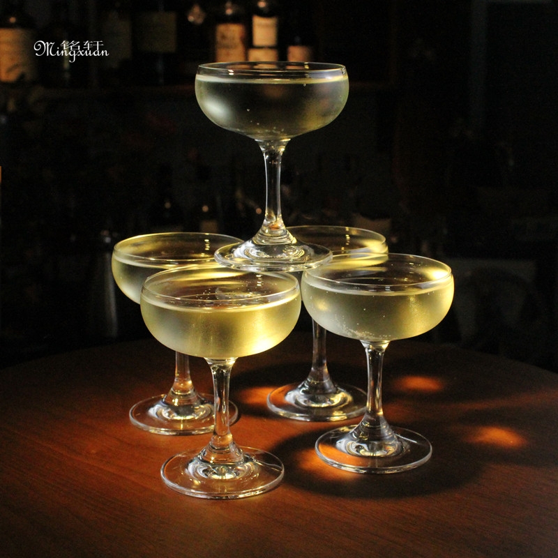 香槟塔杯碟形香槟杯马天尼杯
