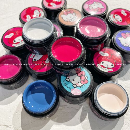 PRESTO三丽鸥联名款kitty甲油胶
