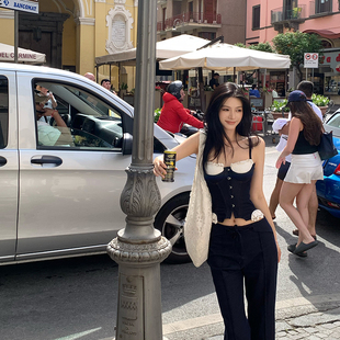 Lienni2025夏季 显瘦百搭拼接撞色双层鱼骨吊带胸衣女 新款 气质短款