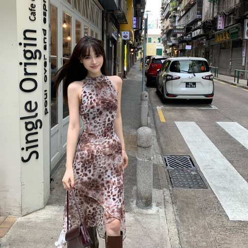 钓系美人挖肩晕染豹纹长裙
